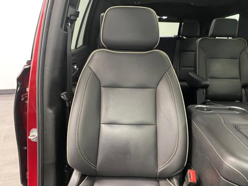 Used 2021 GMC Yukon SLT w/ SLT Premium Package image 23