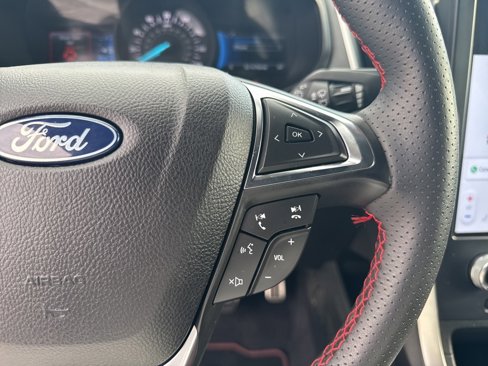 Used 2024 Ford Edge ST-Line image 17