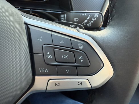 New 2025 Volkswagen Atlas Peak Edition SE image 16
