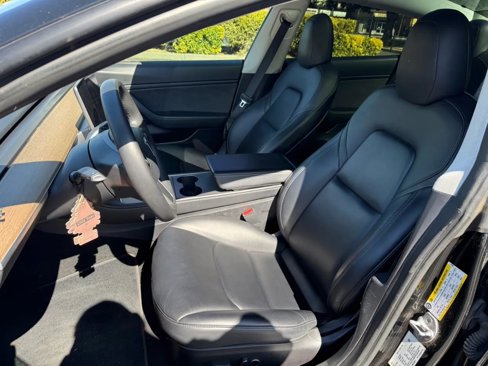 Used 2021 Tesla Model 3 Long Range image 9