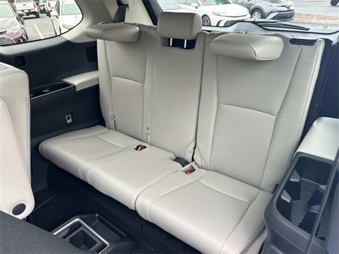 Used 2025 Toyota Grand Highlander FWD image 21