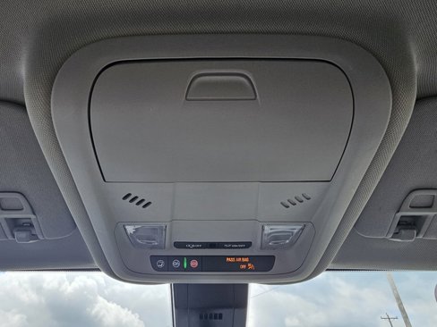Used 2022 Chevrolet Equinox LT image 41