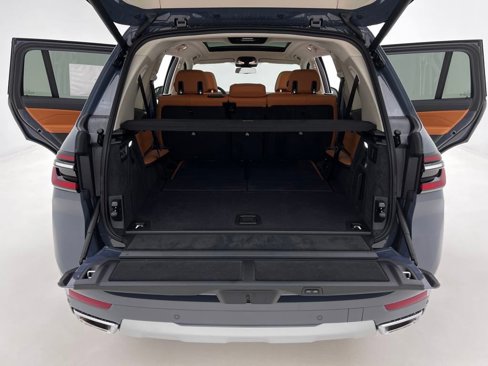 New 2026 BMW X7 xDrive40i image 7