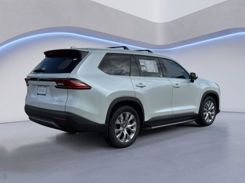 New 2026 Toyota Grand Highlander Limited image 5