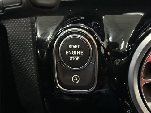 Certified 2025 Mercedes-Benz CLA 35 AMG 4MATIC image 31