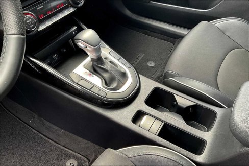Used 2022 Kia Forte GT-Line w/ GT-Line Premium Package image 16