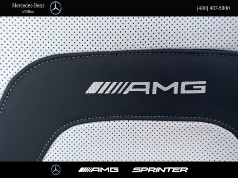 New 2026 Mercedes-Benz E 53 AMG e 4MATIC Sedan image 18
