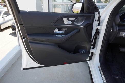 New 2026 Mercedes-Benz GLE 63 AMG S image 16