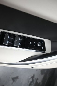 New 2026 Jaguar F-PACE R-Dynamic S image 20