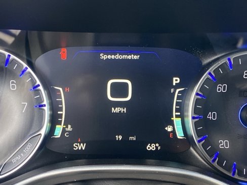 New 2026 Chrysler Voyager LX image 20