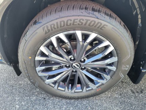 New 2026 Nissan Rogue Platinum image 11