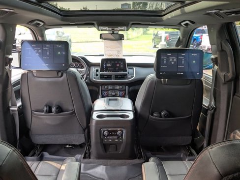 Used 2021 Chevrolet Tahoe RST w/ Luxury Package image 11