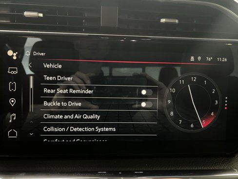 Used 2024 GMC Sierra 3500 Denali w/ Technology Package image 42