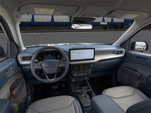 New 2025 Ford Maverick Lariat image 9