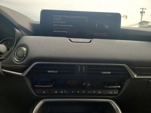 New 2025 MAZDA CX-90 3.3 Turbo w/ Preferred Package image 9
