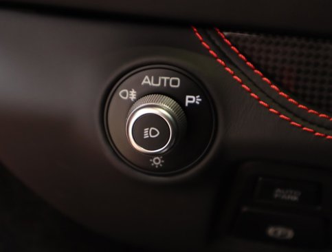 Certified 2022 Ferrari F8 Tributo image 27