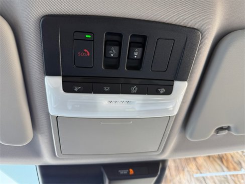 New 2025 Mitsubishi Outlander SEL image 24