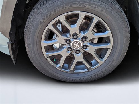 Used 2024 Toyota Sequoia Limited image 11