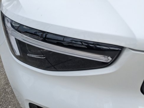 New 2026 Volvo XC40 B5 Ultra w/ Protection Package Premier image 10