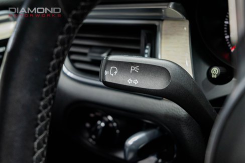 Used 2018 Porsche Macan Turbo image 76