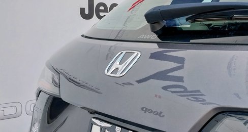 Used 2025 Honda HR-V LX image 10