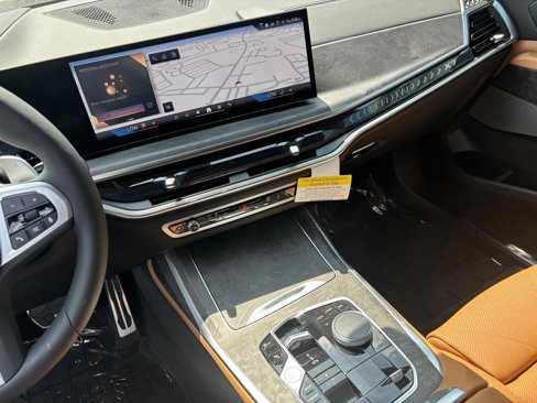 New 2026 BMW X7 xDrive40i w/ M Sport Package image 14