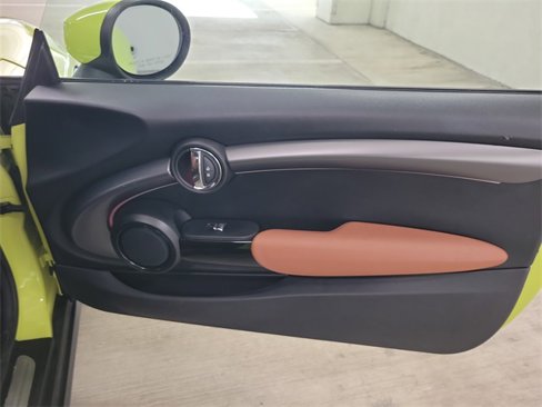 Certified 2023 MINI Cooper S w/ Signature Upholstery Package image 33