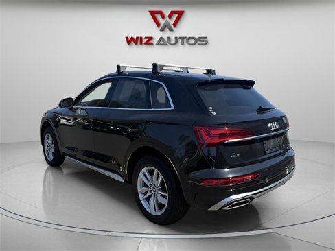 Used 2022 Audi Q5 2.0T Premium w/ Convenience Package image 3