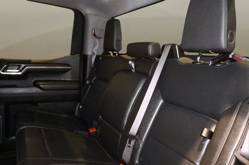 Used 2024 GMC Sierra 1500 SLT image 16