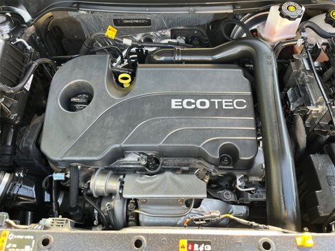 Used 2022 Chevrolet Equinox LT image 32