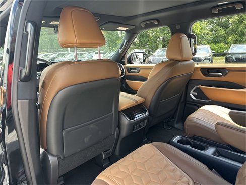 New 2025 Nissan Armada Platinum Reserve w/ Convenience Package image 30