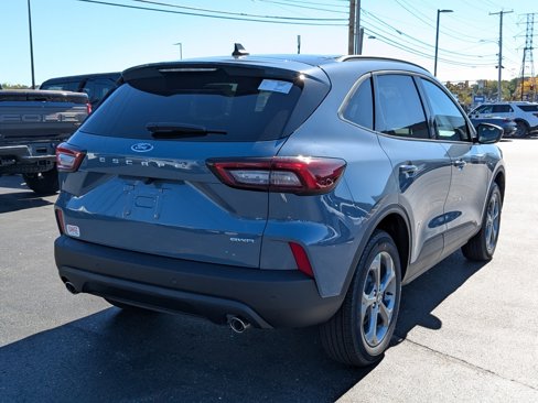 New 2026 Ford Escape ST-Line image 4