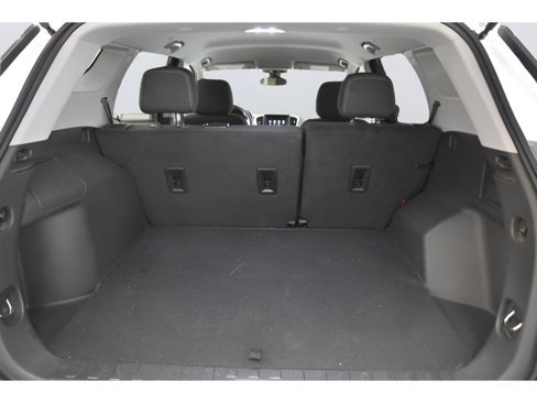 Used 2024 GMC Terrain SLE image 36