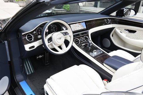 Used 2024 Bentley Continental GT Speed image 11