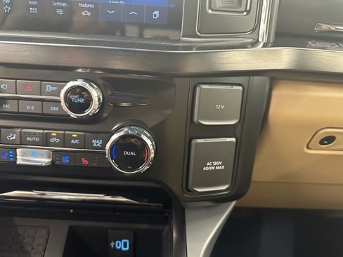New 2026 Ford F250 Lariat image 32