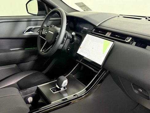 New 2026 Land Rover Range Rover Velar Dynamic SE image 31