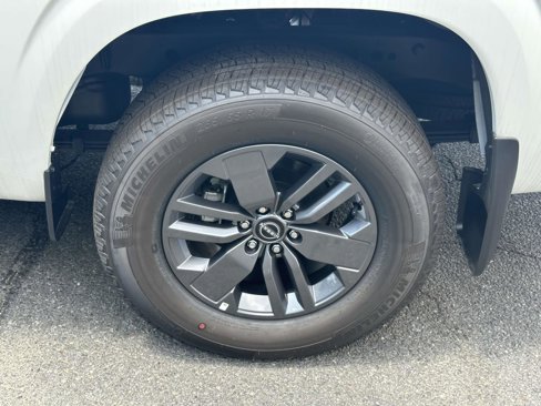 Used 2025 Nissan Frontier SV w/ SV Convenience Package image 7