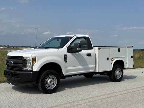 Used 2017 Ford F250 XL w/ Power Equipment Group image 3