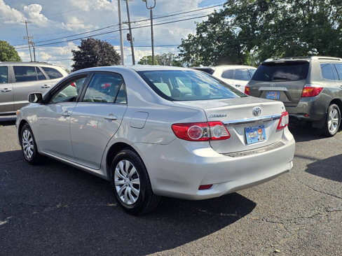 Used 2013 Toyota Corolla LE Special Edition image 5