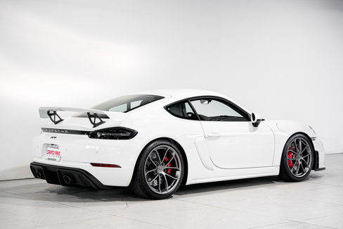 Used 2021 Porsche 718 Cayman GT4 image 3