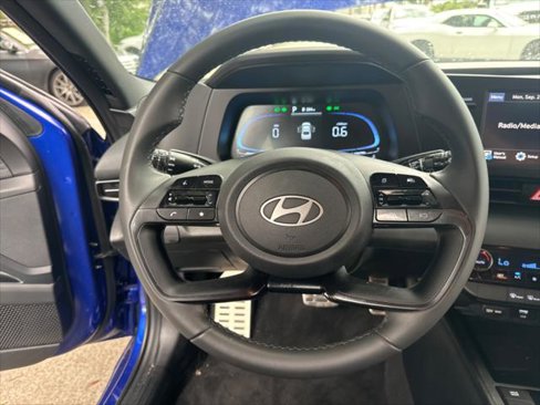 Used 2025 Hyundai Elantra Sport w/ Cargo Package image 23