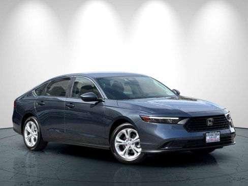Used 2024 Honda Accord LX image 2