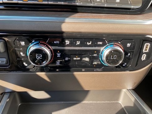 New 2026 GMC Sierra 1500 SLT w/ SLT Premium Plus Package image 12