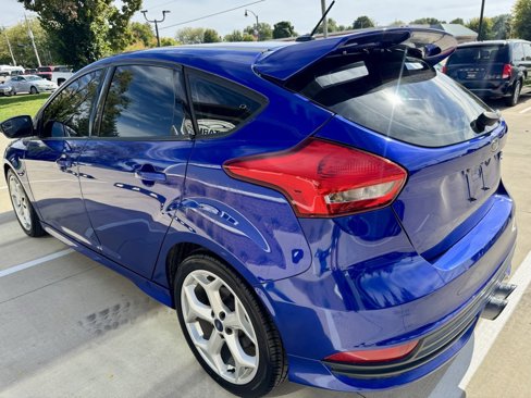 Used 2015 Ford Focus ST image 6