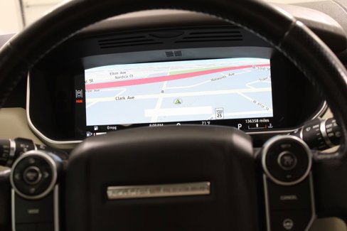 Used 2017 Land Rover Range Rover Sport HSE image 33