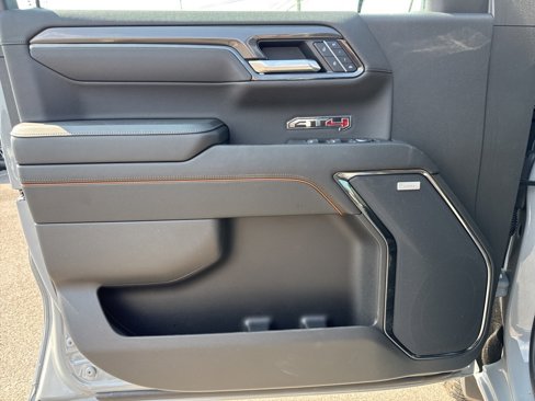 Used 2025 GMC Sierra 1500 AT4 w/ AT4 Preferred Package image 33