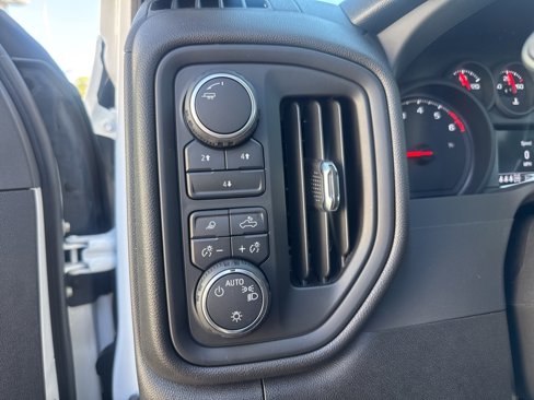 New 2025 Chevrolet Silverado 2500 Custom w/ Custom Value Package image 30