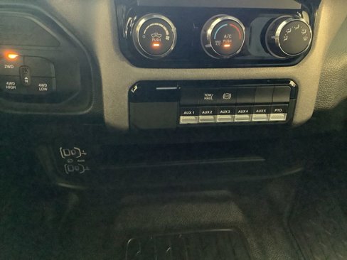 New 2026 RAM 3500 Tradesman image 17