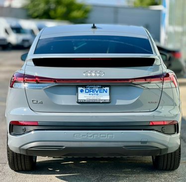 Used 2024 Audi Q4 e-tron Premium Plus w/ Premium Plus image 35