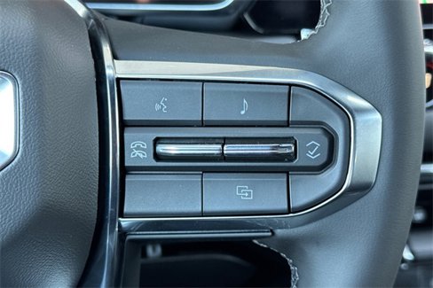New 2025 GMC Canyon Elevation w/ Convenience Package image 28